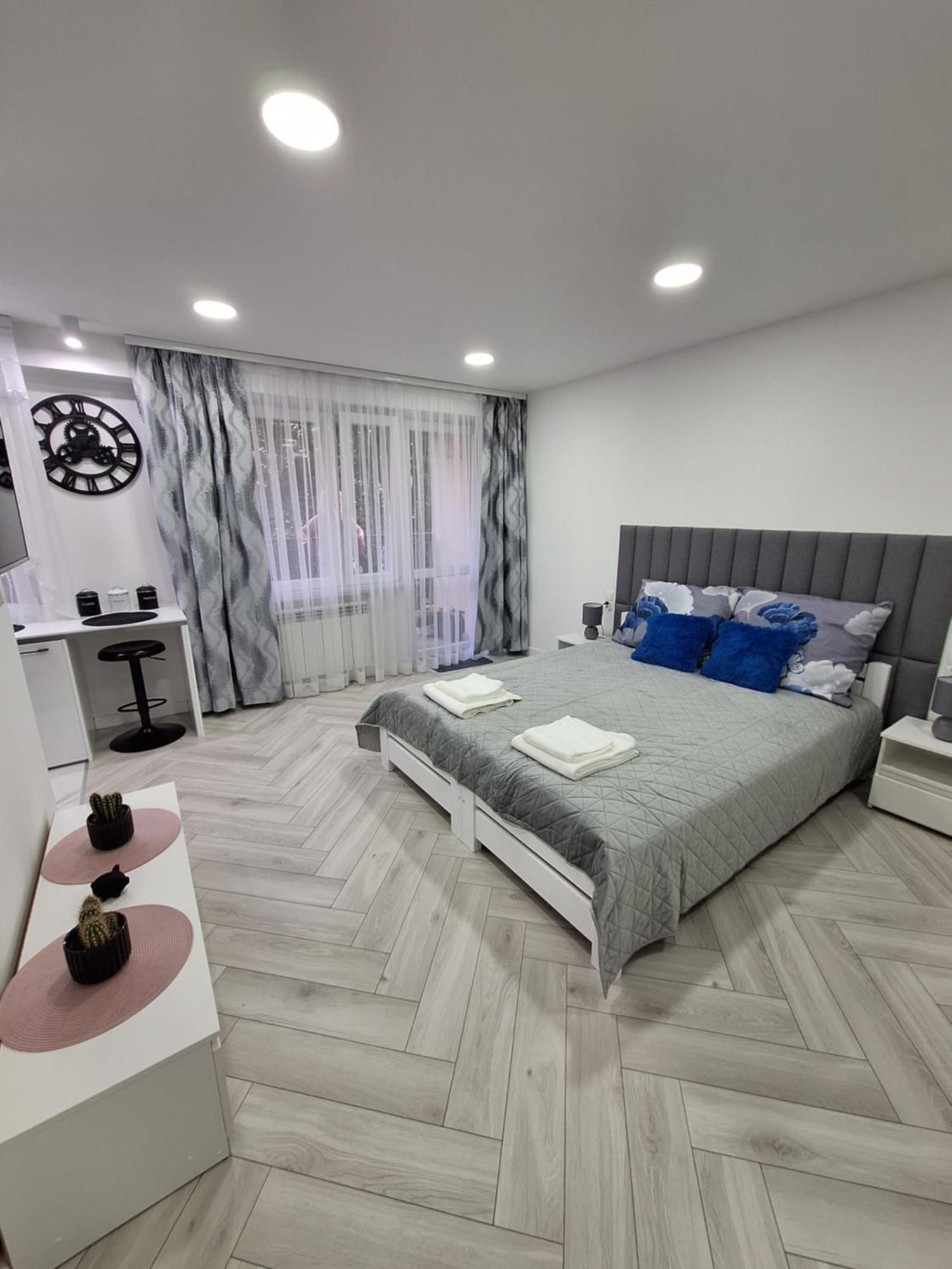 Premium Apartment *
